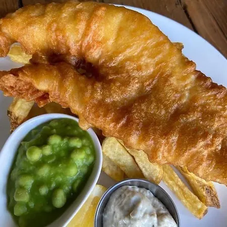 The George Country Inn, Wath 4*