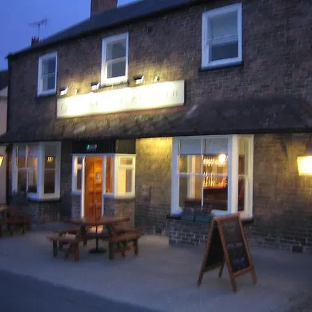 The George Country Inn, Wath מלון